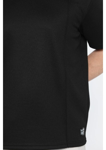 Erkek Bisiklet Yaka Dikiş Detaylı Likralı Tişört P-00015039 fırsatları