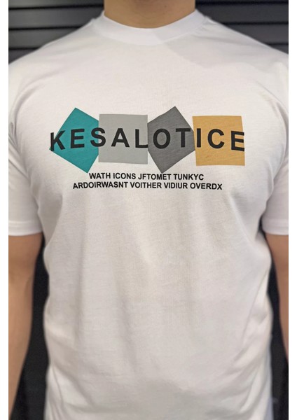 Erkek Bisiklet Yaka Baskılı Tişört P-00015048 modelleri