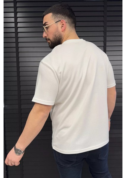 Erkek Bisiklet Yaka Dikiş Detaylı Likralı Tişört P-00015039 fırsatları