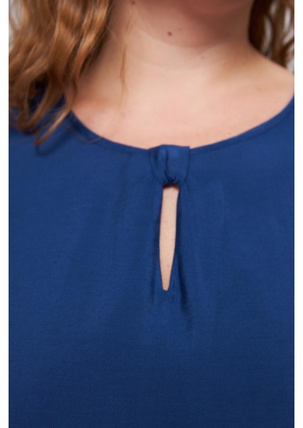 Yaka ve Kol Detaylı Büyük Beden Bluz Lacivert modelleri