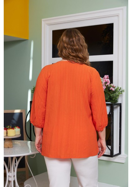 Yaka Nakış ve Taş Detaylı Büyük Beden Krinkıl Bluz Turuncu fırsatları