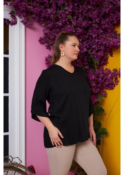 Kol Detaylı V Yaka Büyük Beden Bluz Siyah fiyatları