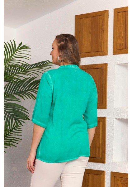 Yaka Pul Payet Detaylı Büyük Beden Yeşil Bluz fırsatları