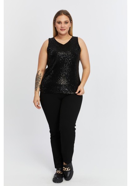 Pul Payetli Büyük Beden Sıfır Kol Siyah Bluz fırsatları