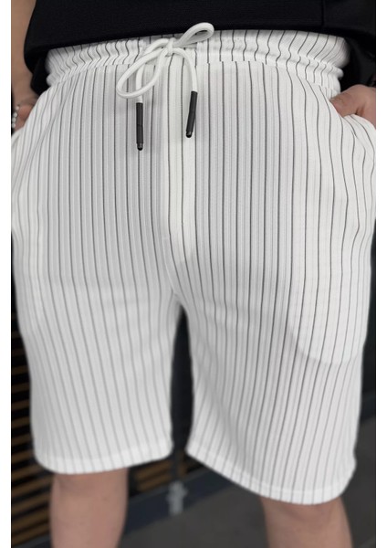 Erkek Çift Cepli Bel Lastikli Çizgi Desenli Şort modelleri