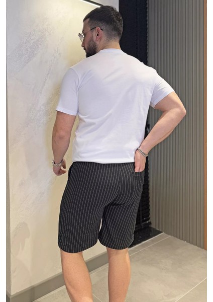 Erkek Çift Cepli Bel Lastikli Çizgi Desenli Şort fırsatları