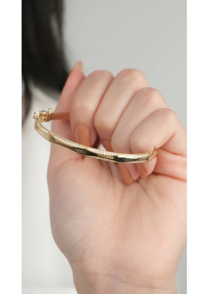 14 Ayar Altın Sade Kelepçe fırsatları