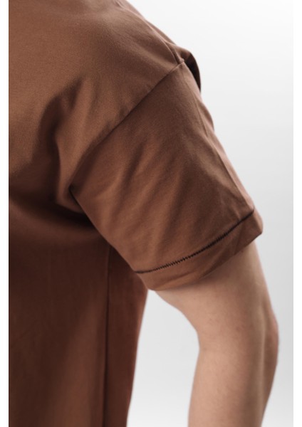 Kahverengi Bisiklet Yaka Çoban Dikişli Overfit Erkek T-Shirt E7103 fırsatları