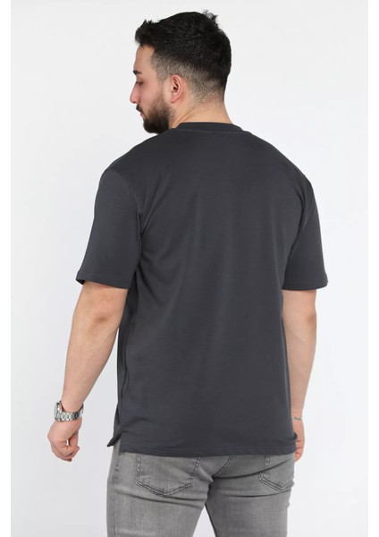 Erkek Bisiklet Yaka Baskılı Tişört P-00015320 modelleri