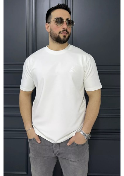 Erkek Bisiklet Yaka Baskılı Tişört P-00015320