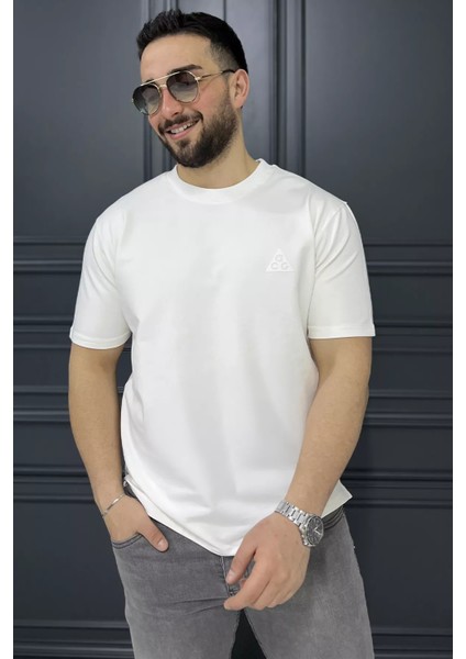 Erkek Bisiklet Yaka Baskılı Tişört P-00015320 fiyatları