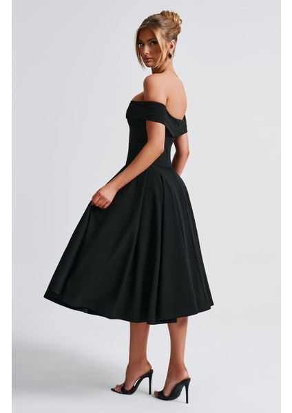 Özel Tasarım Midi Elbise fırsatları