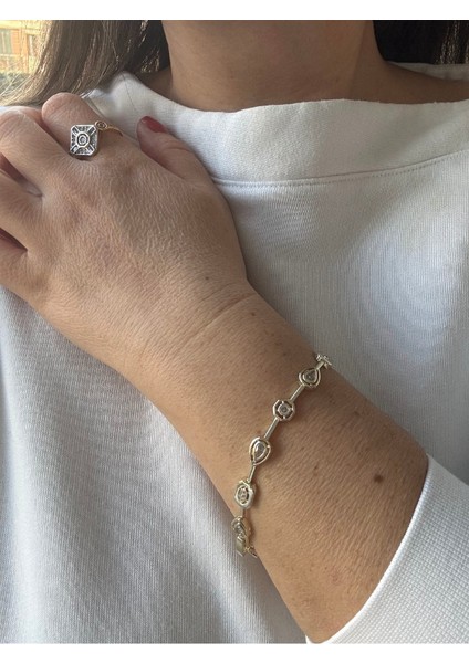 Melis Modeli Beyaz Taşlı Yüzük fiyatları