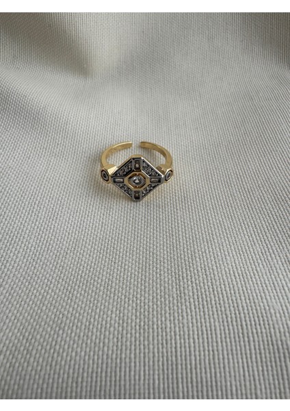 Melis Modeli Beyaz Taşlı Yüzük fırsatları