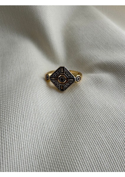 Melis Modeli Beyaz Taşlı Yüzük indirimleri