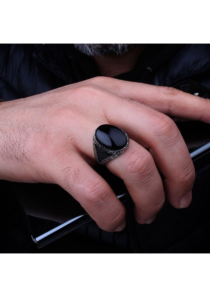 925 Ayar Gümüş Onix Taşlı Oval Model Erkek Yüzük fırsatları