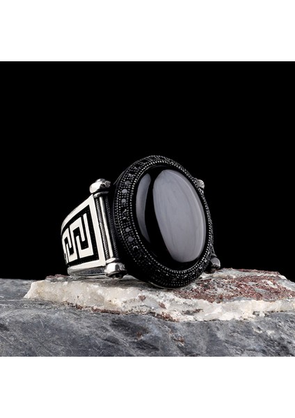 925 Ayar Gümüş Onix Taşlı Oval Model Erkek Yüzük