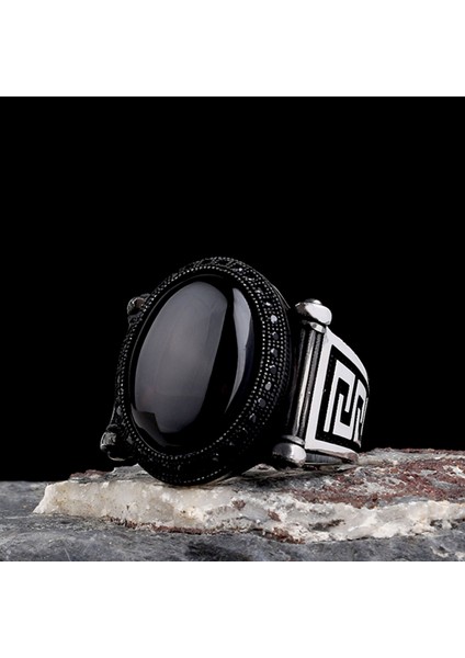 925 Ayar Gümüş Onix Taşlı Oval Model Erkek Yüzük fiyatları