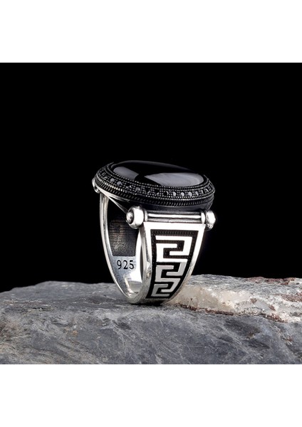 925 Ayar Gümüş Onix Taşlı Oval Model Erkek Yüzük modelleri