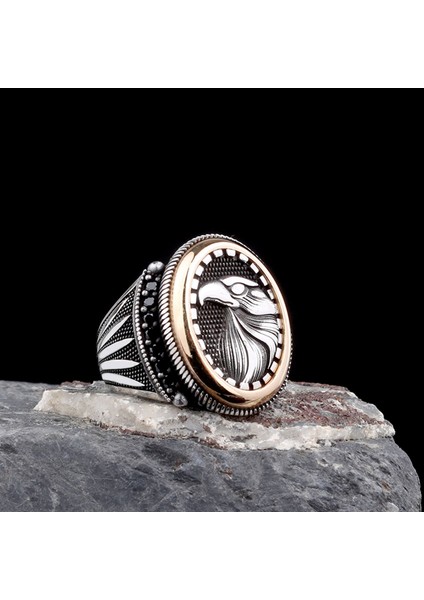 925 Ayar Gümüş Kartal Motifli Mikro Taşlı Model Erkek Yüzük