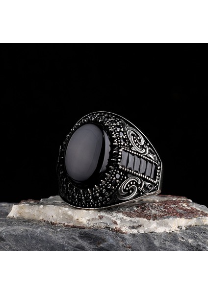 925 Ayar Gümüş Onix Taşlı Oval Model Erkek Yüzük fiyatları