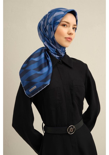 Geometrik Desenli Saf İpek Twill Eşarp 9331 85