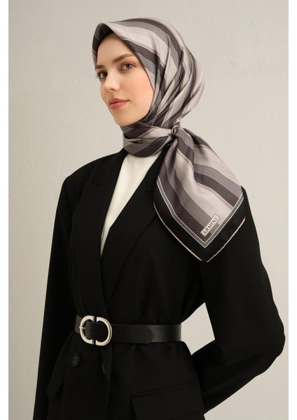 Klasik Desenli Saf İpek Twill Eşarp 9333 83