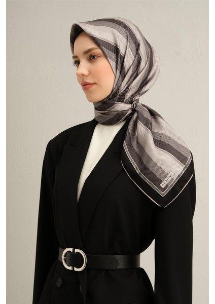 Klasik Desenli Saf İpek Twill Eşarp 9333 83