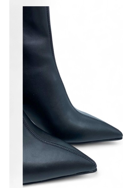 Sivri Burun Yarım Topuklu Siyah Kadın Bot - Night Noir modelleri