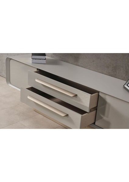 Lenka Tv Ünitesi indirimleri