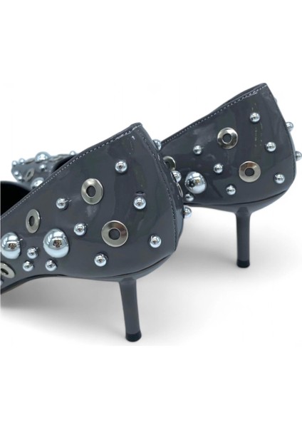 Troklu Metal Detaylı Gri Kadın Stiletto - Bold Edge fırsatları