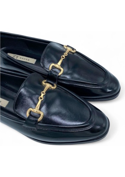 Siyah Deri Gold Tokalı Kadın Loafer - Beny Chic fırsatları