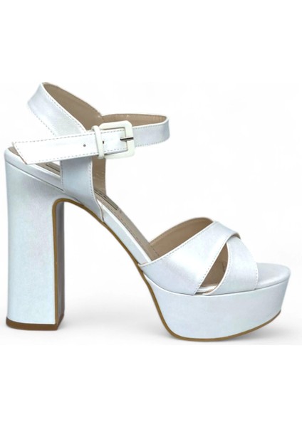 Bride Platform Kalın Topuk Beyaz Kadın Ayakkabı - Elegant Heights