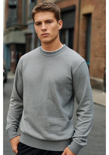 3 Iplik Pamuklu Erkek Sweatshirt Gri Relax Fit Basic Bisiklet Yaka Rahat Kesim Yumuşak Tuşe
