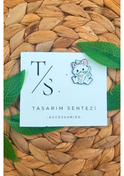 Rozet Metal Broş Yaka Okul Çantası Kıyafet Şapka Takı Aksesuar Marie Cat Aristokrat Kedi Rosette