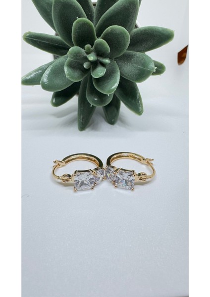 Xuping Çelik Gold Kaplama Taşlı Mini Küpe modelleri