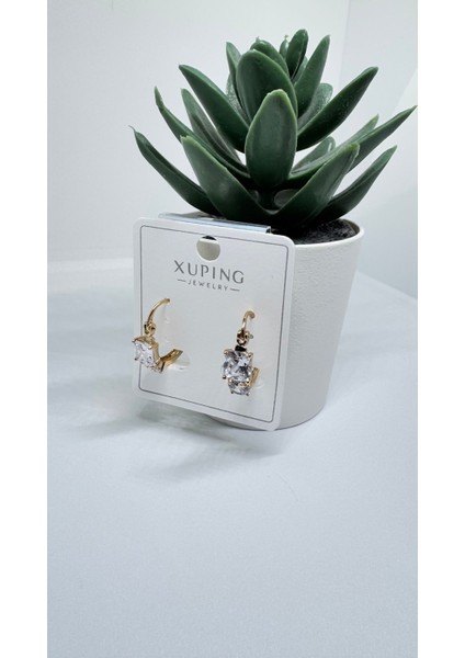 Xuping Çelik Gold Kaplama Taşlı Mini Küpe fırsatları