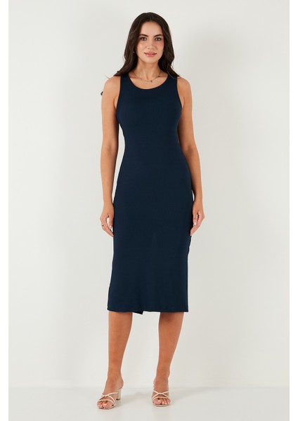 Fitilli Slim Fit Bisiklet Yaka Yırtmaçlı Midi Boy Elbise Bayan Elbise 5866101 fırsatları