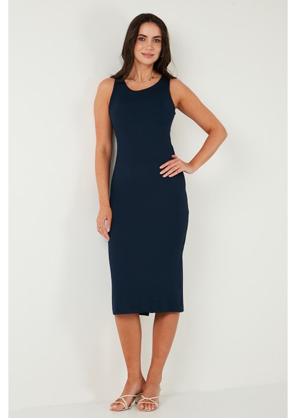 Fitilli Slim Fit Bisiklet Yaka Yırtmaçlı Midi Boy Elbise Bayan Elbise 5866101 indirimleri