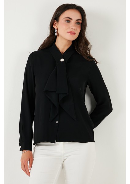 Standart Fit Taşlı Düğmeli Fularlı Yaka Uzun Kollu Gömlek Bayan Gömlek 611GO00333 fiyatları
