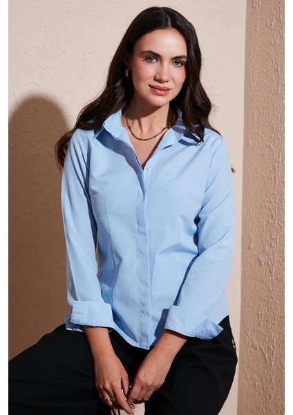 Pamuklu Slim Fit Klasik Yaka Gömlek Bayan Gömlek 6777423