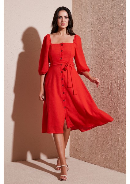Regular Fit Kare Yaka Düğmeli Midi Boy Elbise Bayan Elbise 67810197