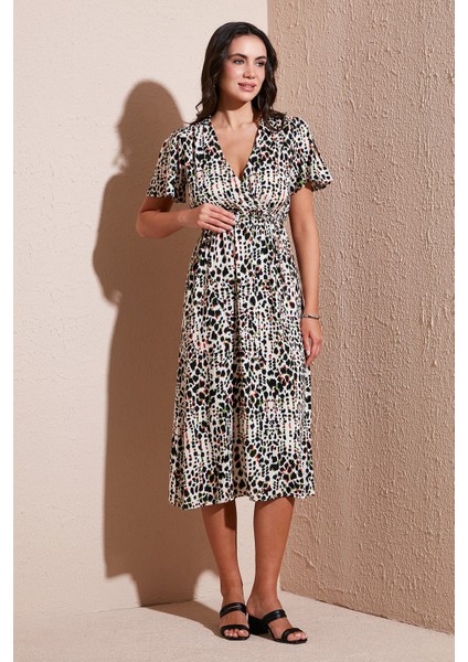 Standart Fit V Yaka Desenli Bağlama Detaylı Midi Boy Elbise Bayan Elbise 6788624 fiyatları