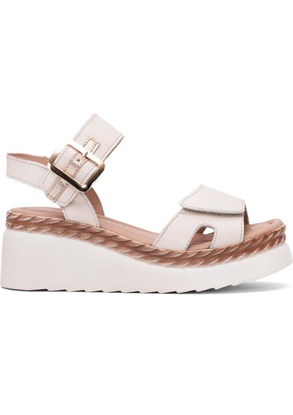 2512303Y Kadın Deri Dolgu Topuk Sandalet Bej