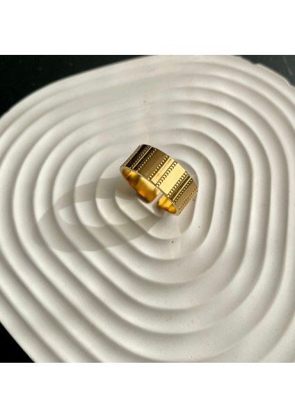 Kıstırmalı Gold Yüzük fiyatları