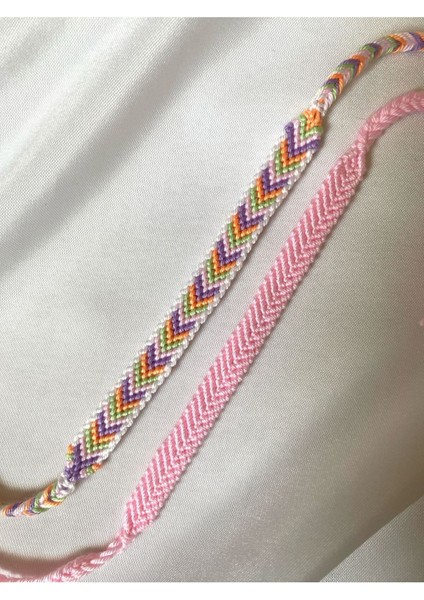 Pembe Beyaz Çerçeveli Pastel Renkli Chevron Örgü Bileklik 2'li Set fiyatları