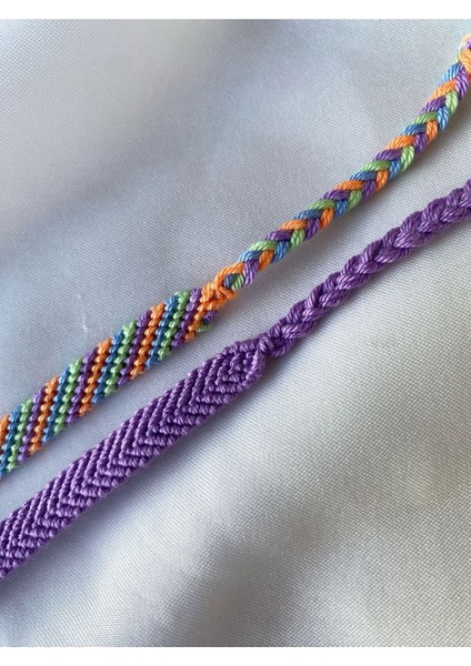 Lila Pastel Renkli Çizgili Desenli 2'li Örgü Bileklik Seti modelleri