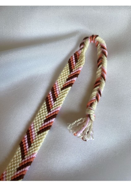 Pembe ve Kahverengi Asimetrik Chevron Bileklik El Işi Örgü Bileklik modelleri