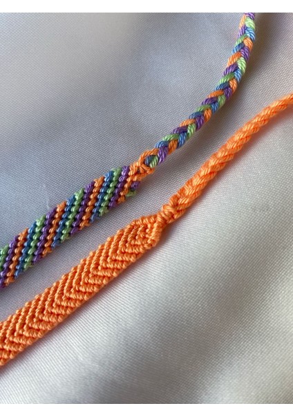 Turuncu Pastel Renkli Çizgili Desenli 2'li Örgü Bileklik Seti modelleri