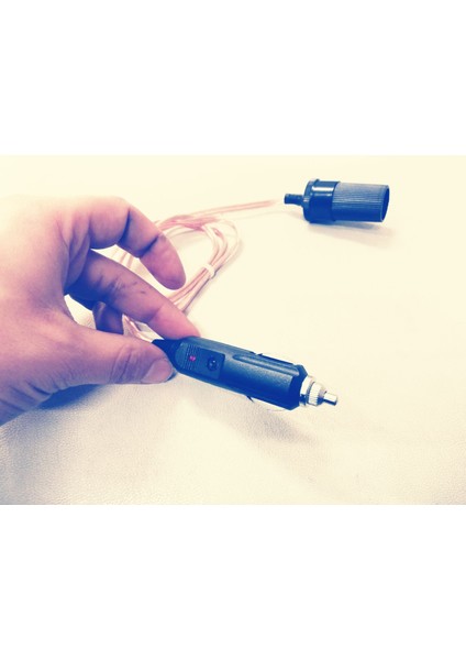12 ve 24 Volt Uyumlu Araç Çakmaklık Uzatma Kablosu - 5 Metre